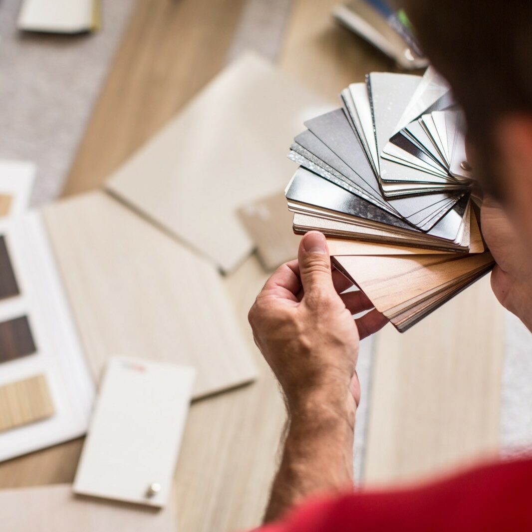 Man chosing the right flooring | Floorable